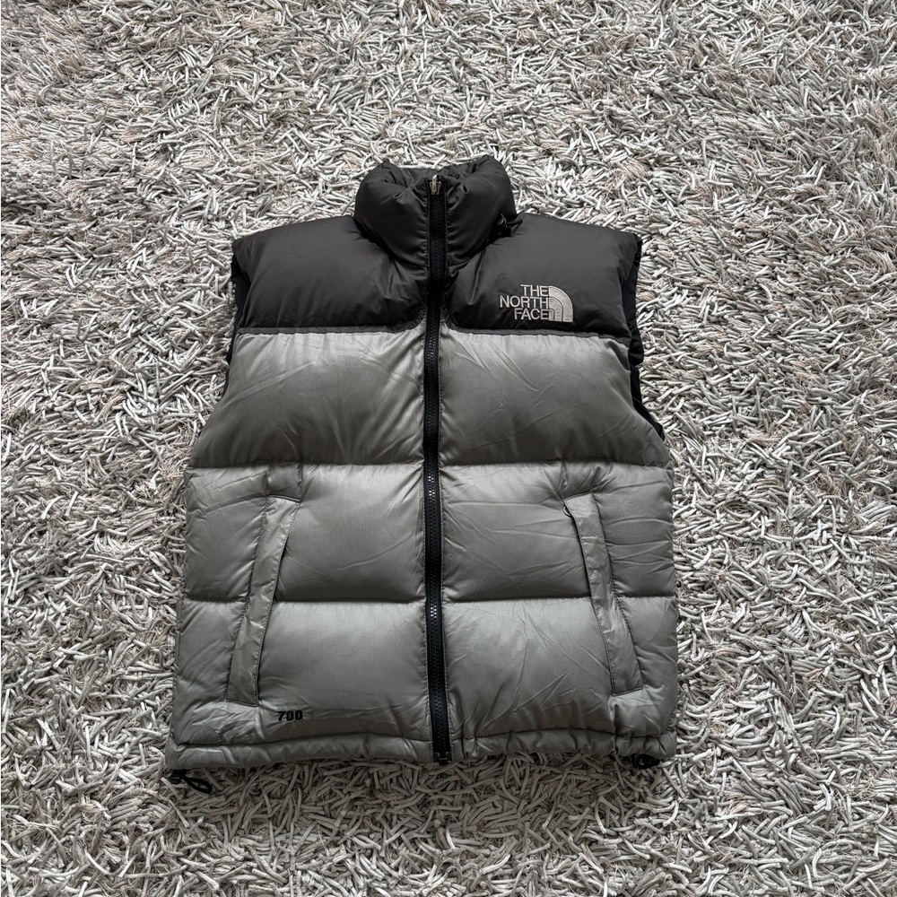 The North Face Vest Grey Women’s 700 Down Nupste *VINTAGE* Sz XS *RARE*❤️